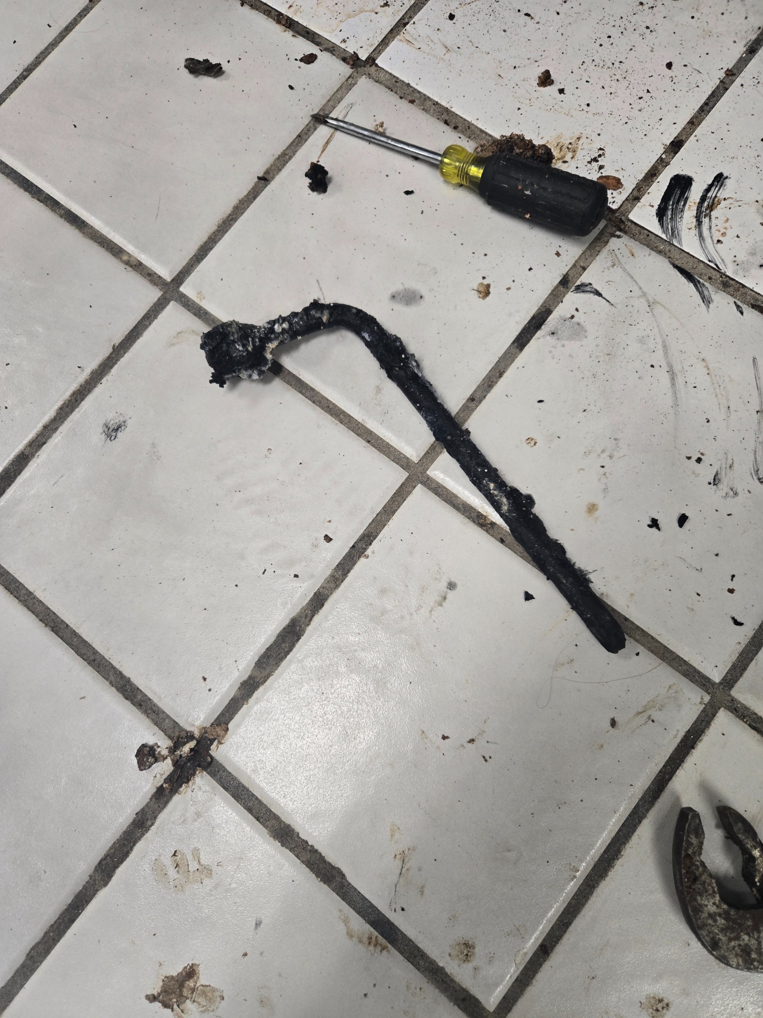 Things that do not belong at the bottom of a grease trap